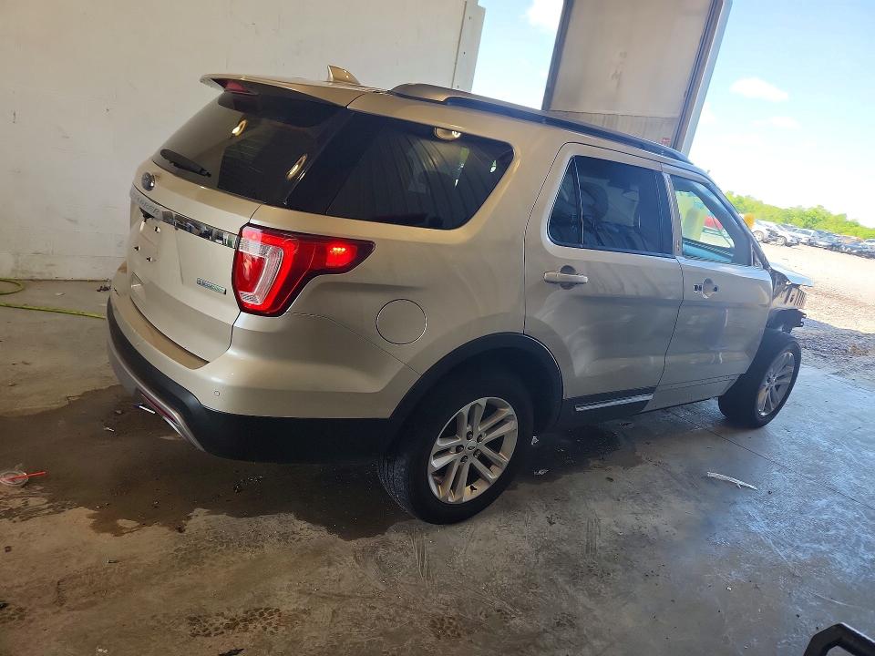2017 Ford Explorer მანქანა იყიდება აუქციონზე, vin: 1FM5K7DH5HGC67805, აუქციონის ნომერი: 51428426