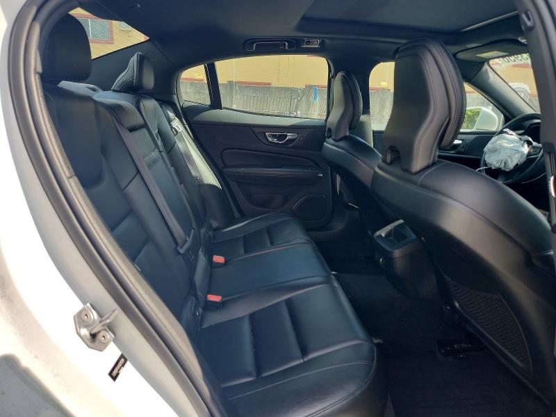 51583956 :رقم المزاد ، 7JR102FK4KG015394 vin ، 2019 Volvo S60 مزاد بيع