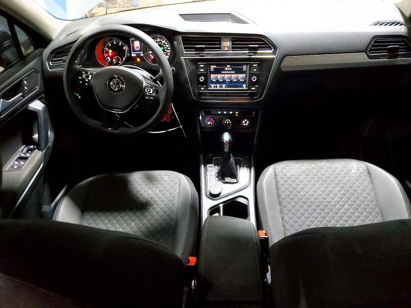 Продаж на аукціоні авто 2018 Volkswagen Tiguan, vin: 3VV0B7AX9JM080624, номер лоту: 49244866