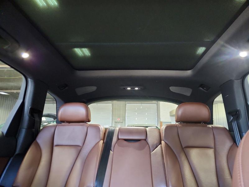 Продаж на аукціоні авто 2017 Audi Q7, vin: WA1LAAF79HD026437, номер лоту: 50738846