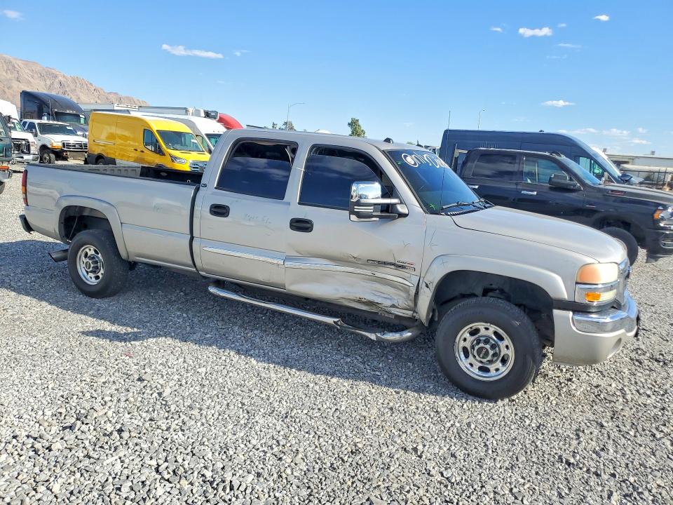 2005 Gmc Sierra მანქანა იყიდება აუქციონზე, vin: 1GTHC23205F879006, აუქციონის ნომერი: 51855546