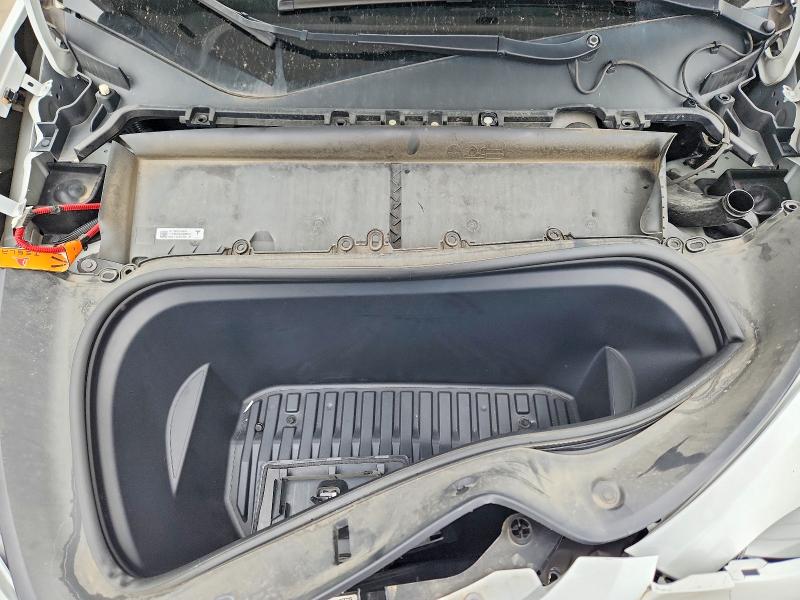 51147106 :رقم المزاد ، 7SAYGDEF0NF452268 vin ، 2022 Tesla Model Y مزاد بيع