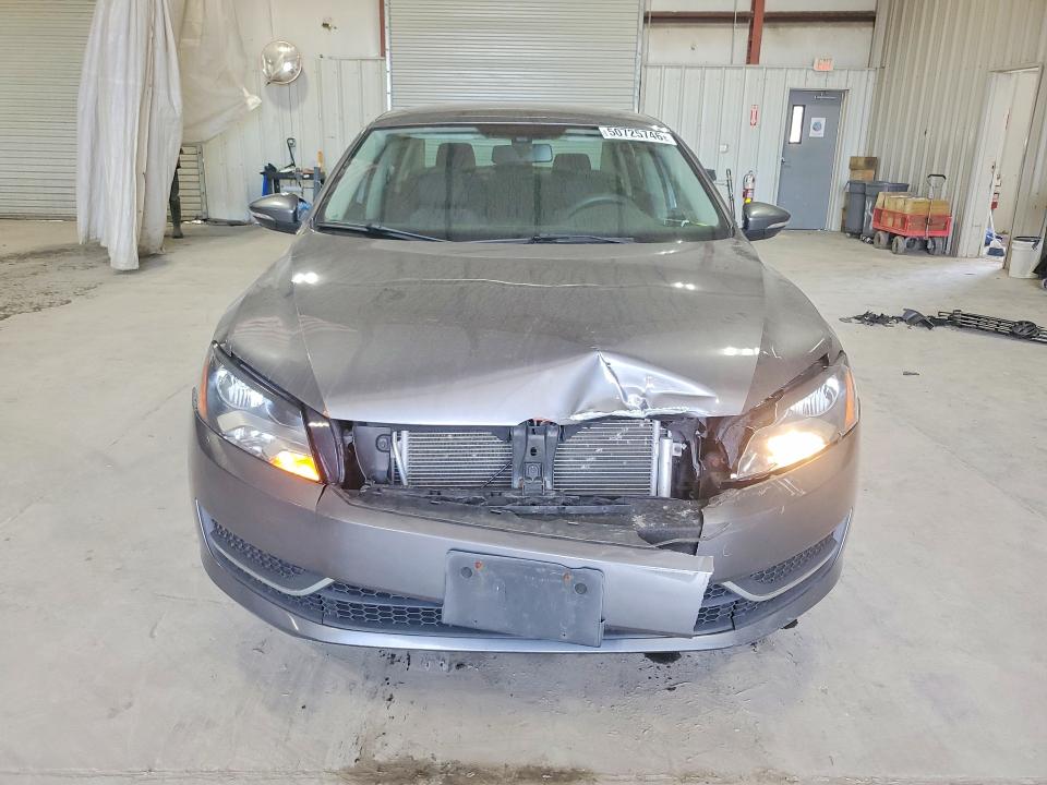 50725746 :رقم المزاد ، 1VWAP7A35CC029012 vin ، 2012 Volkswagen Passat مزاد بيع