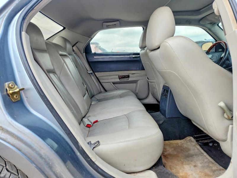 51780496 :رقم المزاد ، 2C3KA63H66H147197 vin ، 2006 Chrysler 300 S 4dr مزاد بيع