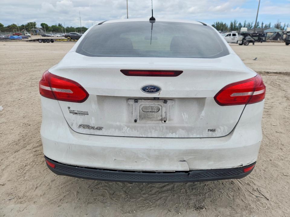 51247466 :رقم المزاد ، 1FADP3F23JL214896 vin ، 2018 Ford Focus مزاد بيع
