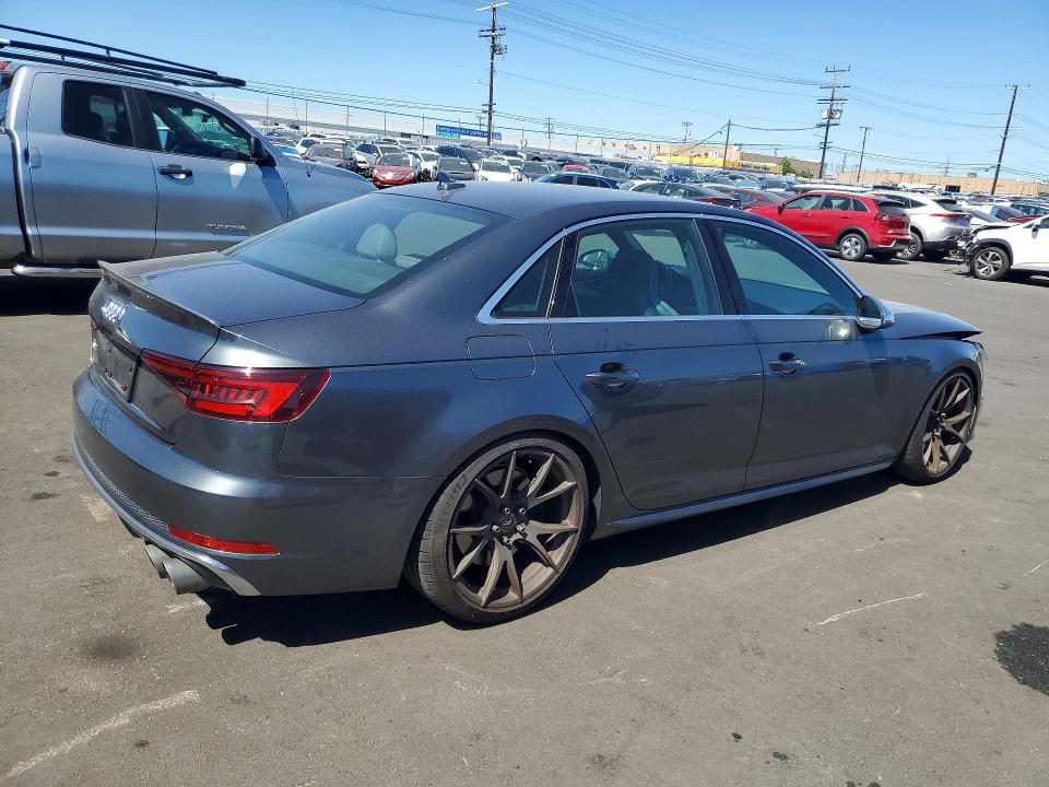 51185876 :رقم المزاد ، WAUA4AF49KA109558 vin ، 2019 Audi S4 مزاد بيع