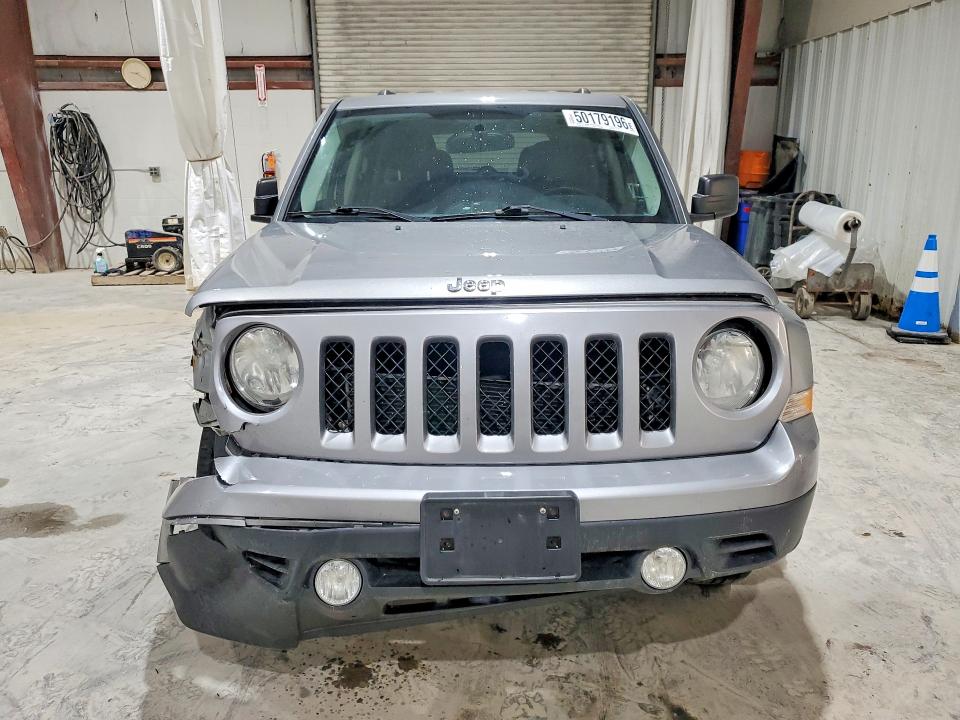 50179196 :رقم المزاد ، 1C4NJRFB9ED847017 vin ، 2014 Jeep Patriot مزاد بيع