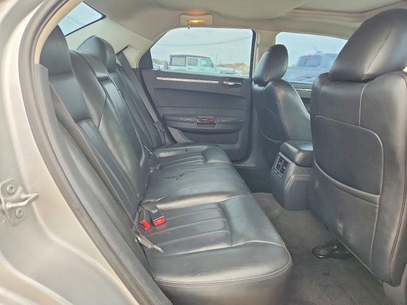 Продаж на аукціоні авто 2008 Chrysler 300c, vin: 2C3KA63H58H334983, номер лоту: 49332986