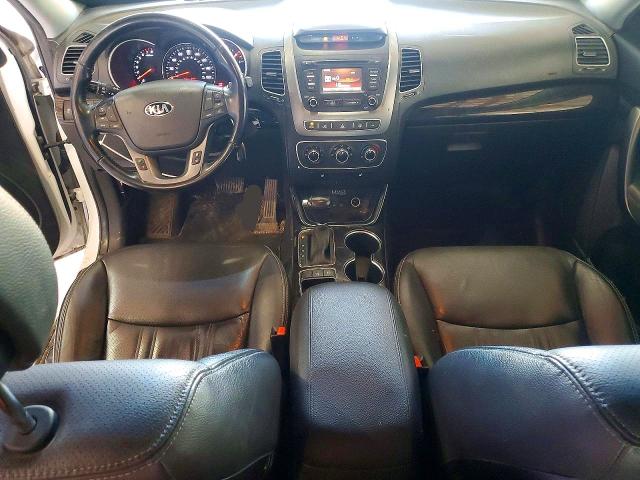 48824926 :رقم المزاد ، 5XYKTCA67FG656266 vin ، 2015 Kia Sorento مزاد بيع