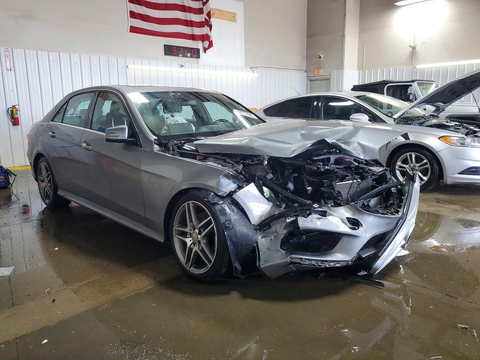 Продажа на аукционе авто 2015 Mercedes-benz E, vin: WDDHF8JB1FB124815, номер лота: 49937846