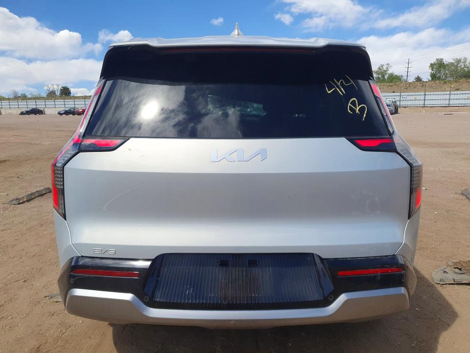 2026 Kia Ev9 მანქანა იყიდება აუქციონზე, vin: 5XYADFS53TG005020, აუქციონის ნომერი: 51027326