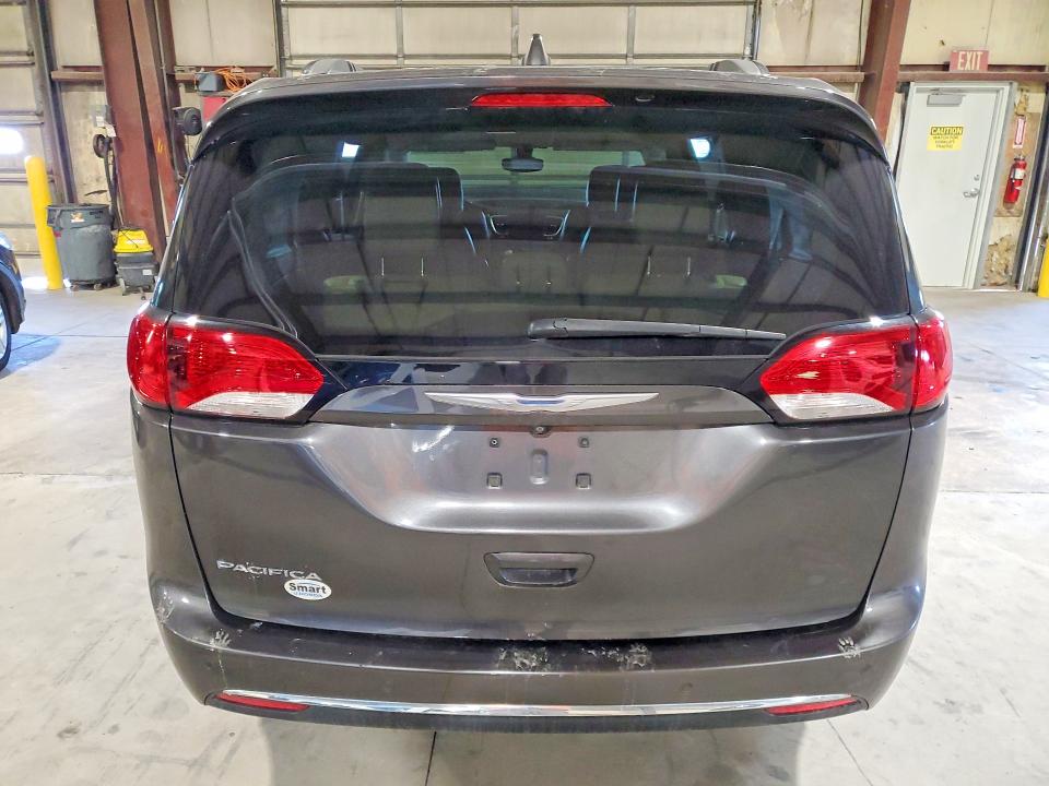 2017 Chrysler Pacifica მანქანა იყიდება აუქციონზე, vin: 2C4RC1EG3HR812694, აუქციონის ნომერი: 49175926