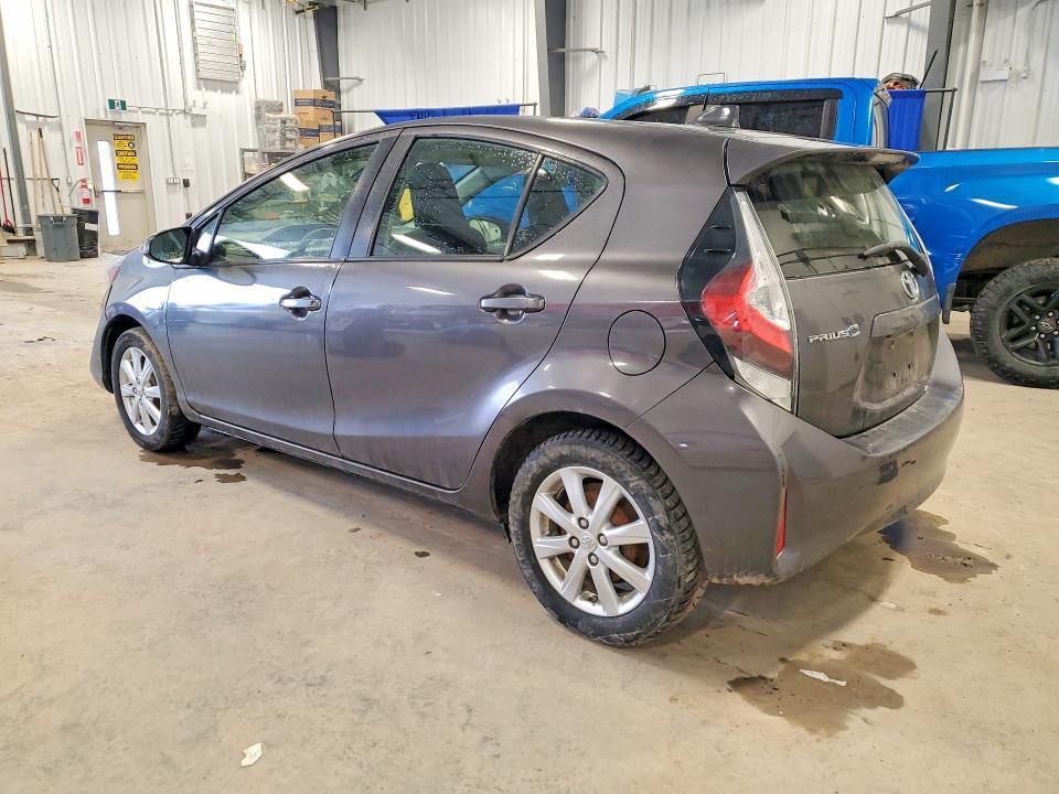 Продаж на аукціоні авто 2018 Toyota Prius C, vin: JTDKDTB33J1617880, номер лоту: 49569246