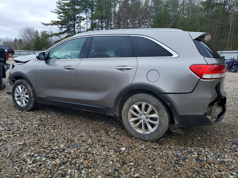 48352446 :رقم المزاد ، 5XYPGDA58JG375707 vin ، 2018 Kia Sorento مزاد بيع