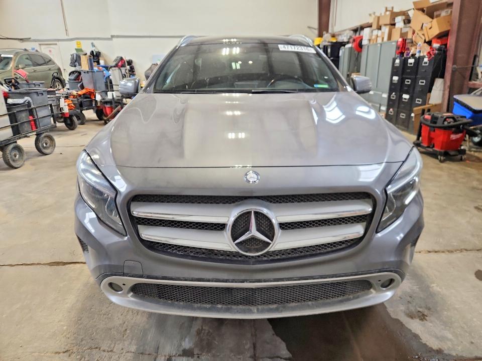 47172316 :رقم المزاد ، WDCTG4GB9FJ064476 vin ، 2015 Mercedes-benz Truck Gla250 4dr Awd مزاد بيع