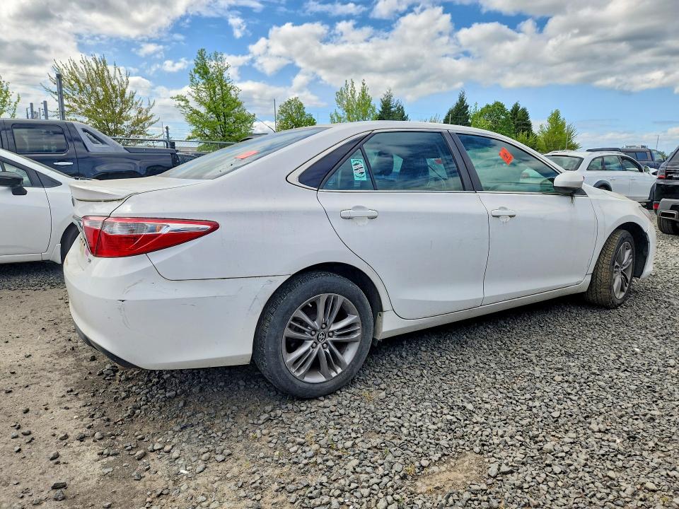 2017 Toyota Camry მანქანა იყიდება აუქციონზე, vin: 4T1BF1FK6HU756423, აუქციონის ნომერი: 51204946