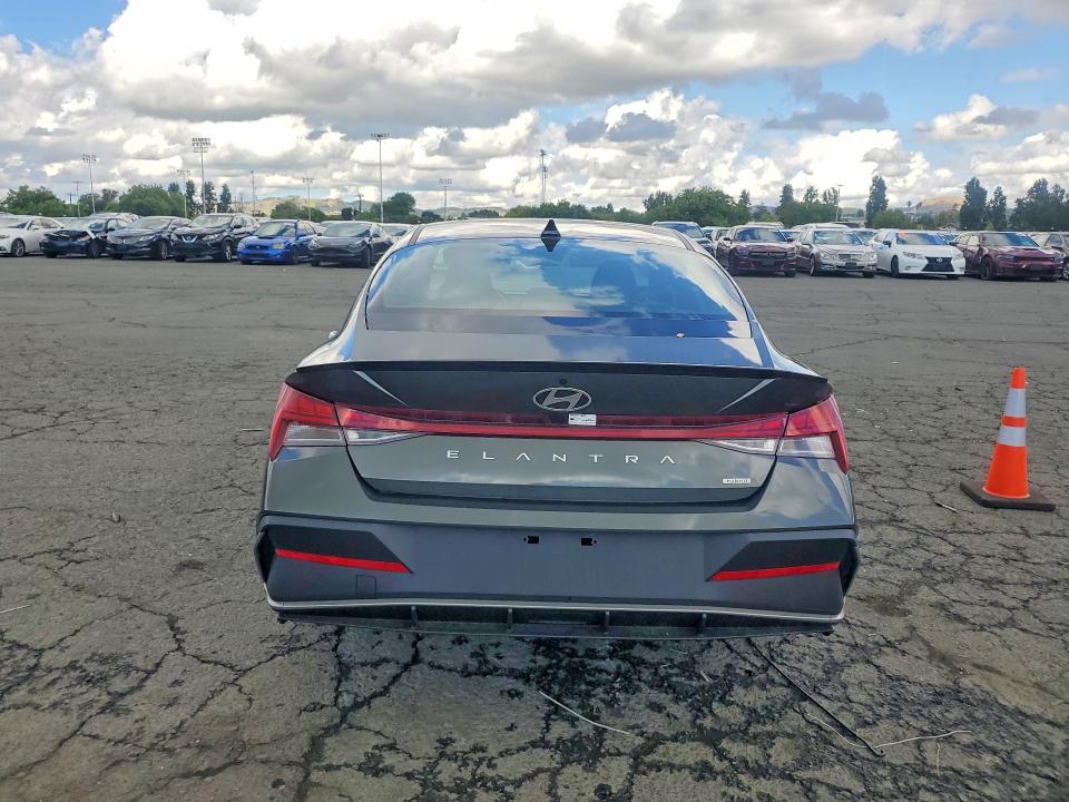 Продаж на аукціоні авто 2025 Hyundai Elantra Hybrid, vin: KMHLM4DJ1SU158530, номер лоту: 51140386