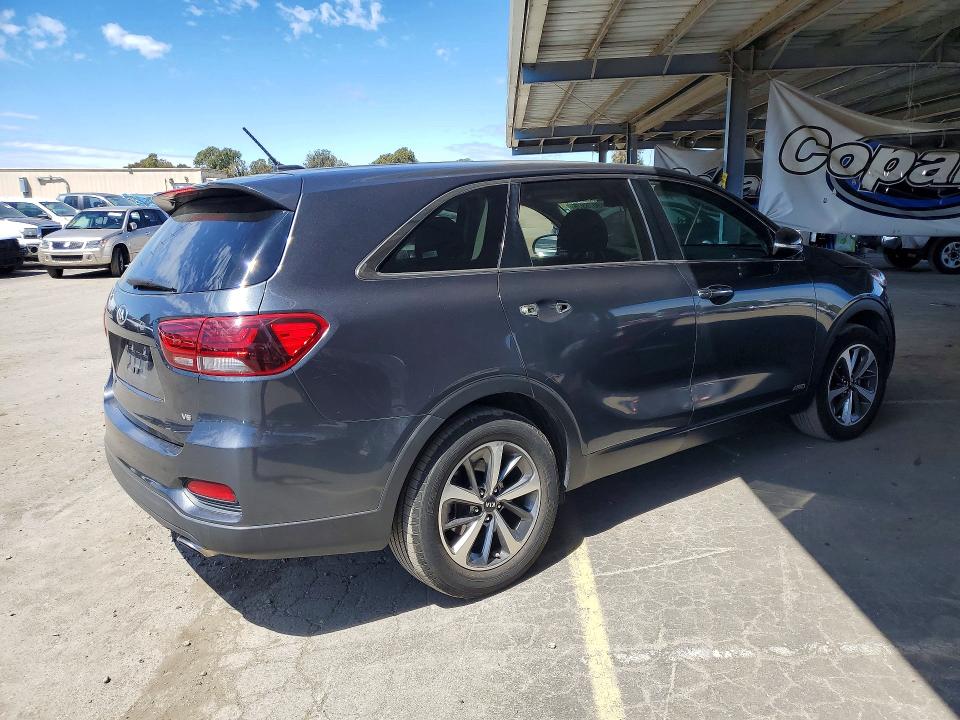 Продажа на аукционе авто 2020 Kia Sorento, vin: 5XYPGDA58LG612120, номер лота: 49078976