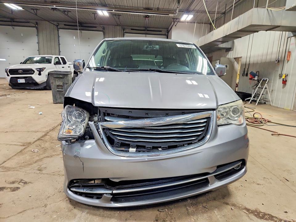Продажа на аукционе авто 2013 Chrysler Town & Country, vin: 2C4RC1GGXDR747771, номер лота: 51876036