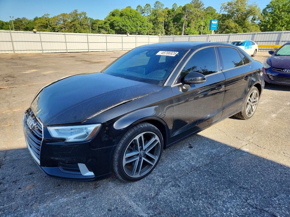 2018 Audi A3 მანქანა იყიდება აუქციონზე, vin: WAUAUGFF8J1005064, აუქციონის ნომერი: 49786926