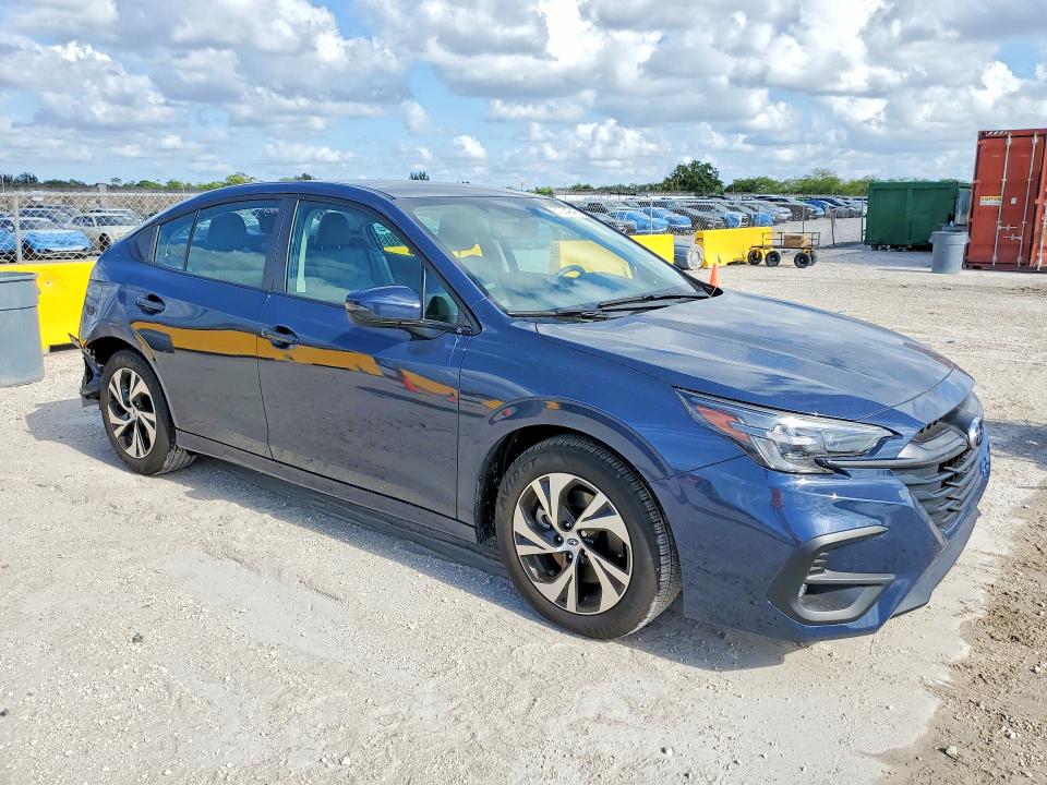 51084646 :رقم المزاد ، 4S3BWAD69S3029669 vin ، 2025 Subaru Legacy مزاد بيع