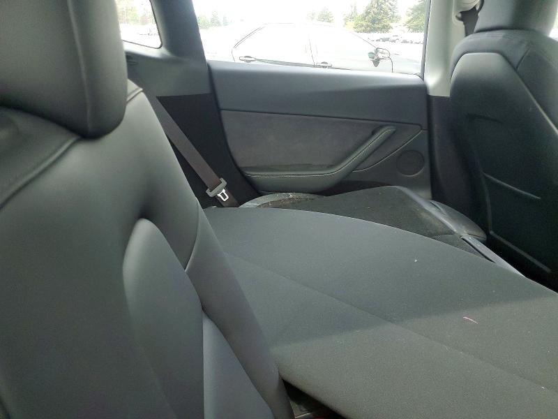 2024 Tesla Model Y მანქანა იყიდება აუქციონზე, vin: 7SAYGDEE3RF120631, აუქციონის ნომერი: 50660026
