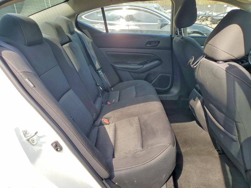 48675276 :رقم المزاد ، 1N4BL4DV2PN325104 vin ، 2023 Nissan Altima مزاد بيع