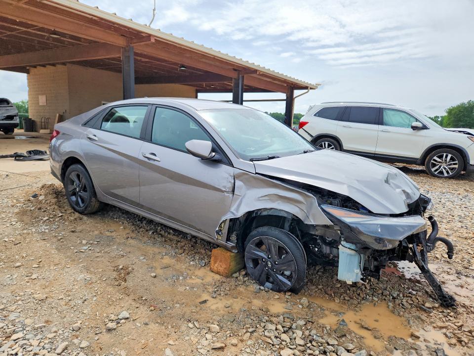 2022 Hyundai Elantra მანქანა იყიდება აუქციონზე, vin: KMHLM4AG6NU216645, აუქციონის ნომერი: 51794576