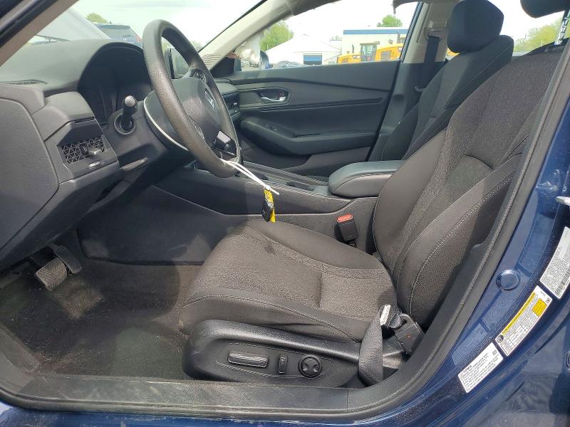 51651446 :رقم المزاد ، 1HGCY1F33RA015887 vin ، 2024 Honda Accord مزاد بيع