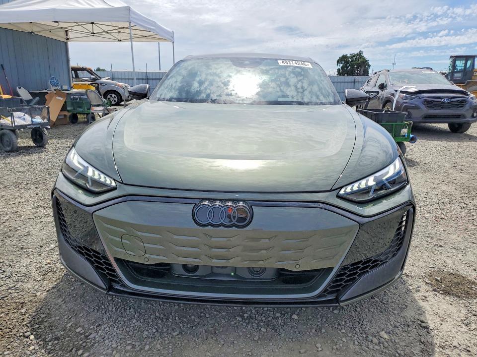 49374246 :رقم المزاد ، WAUJ8BFW8S7901161 vin ، 2025 Audi Rs E-tron Gt مزاد بيع