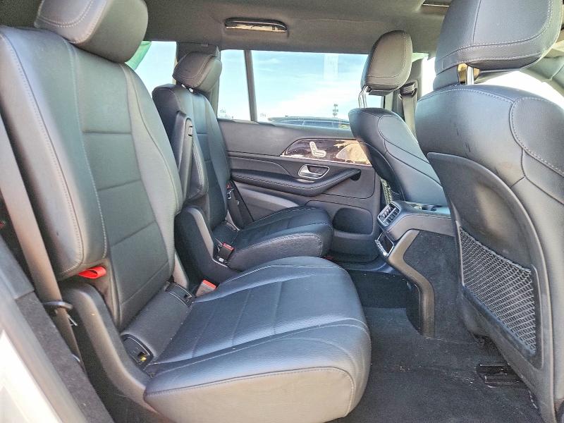 51075216 :رقم المزاد ، 4JGFF5KE9NA794010 vin ، 2022 Mercedes-benz Gls مزاد بيع