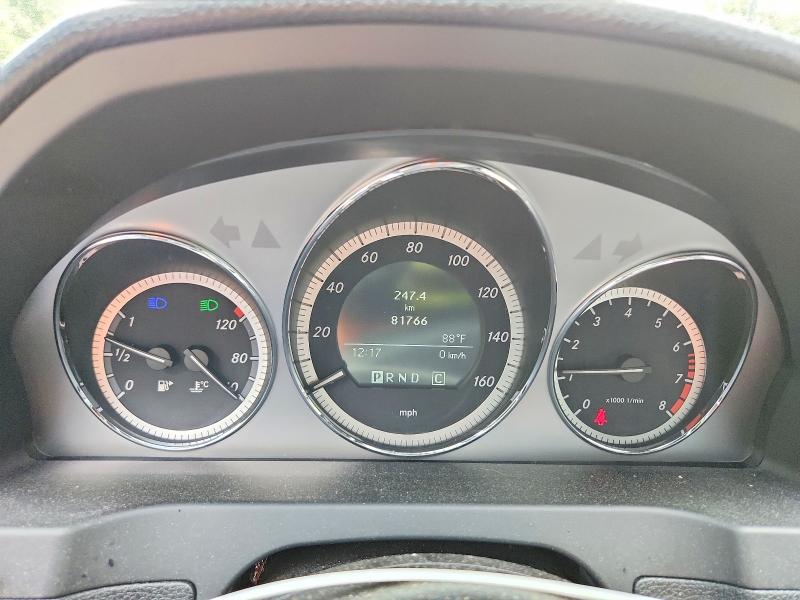 2010 Mercedes-benz C მანქანა იყიდება აუქციონზე, vin: WDDGF8BB1AR104204, აუქციონის ნომერი: 49917946