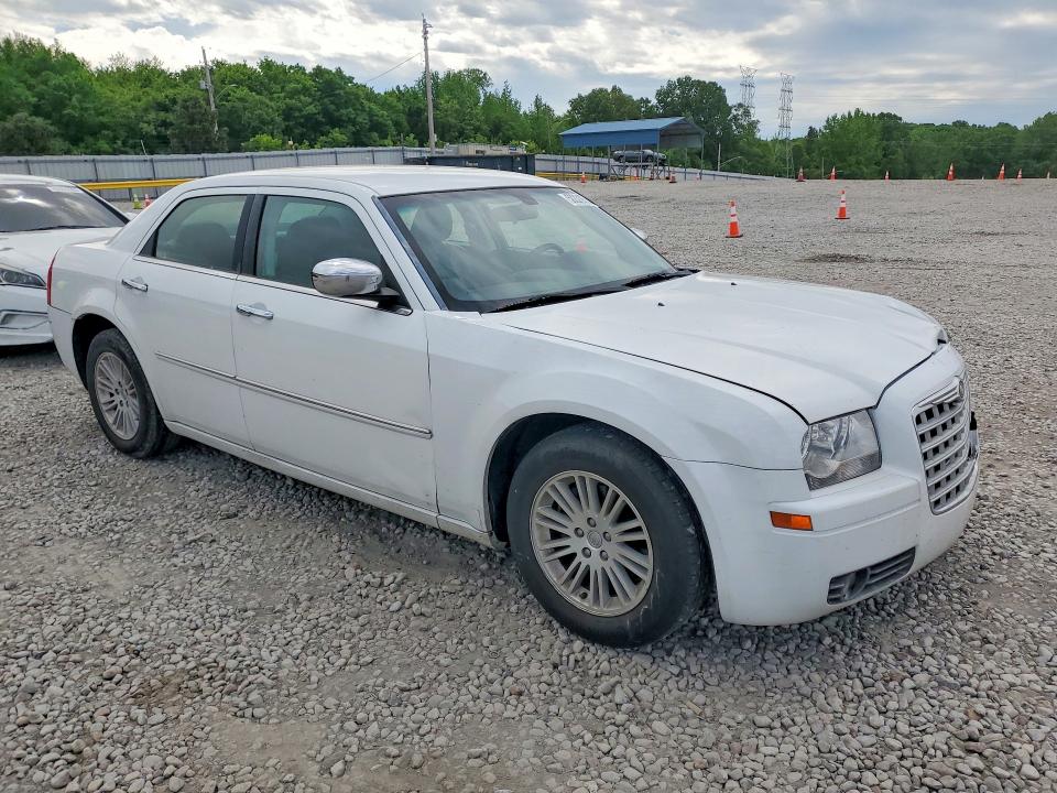 2010 Chrysler 300 მანქანა იყიდება აუქციონზე, vin: 2C3CA5CVXAH326520, აუქციონის ნომერი: 50231976