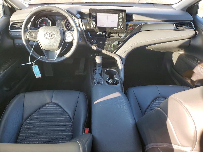 2022 Toyota Camry Hybrid მანქანა იყიდება აუქციონზე, vin: 4T1G31AK0NU579966, აუქციონის ნომერი: 47979726