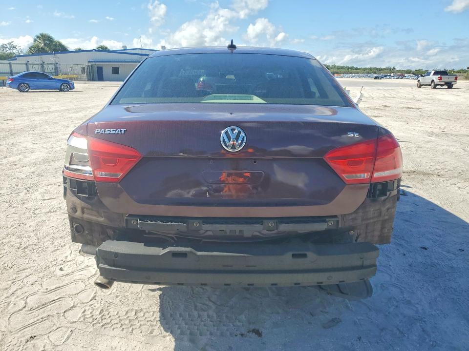 2013 Volkswagen Passat მანქანა იყიდება აუქციონზე, vin: 1VWBP7A37DC043046, აუქციონის ნომერი: 50433396