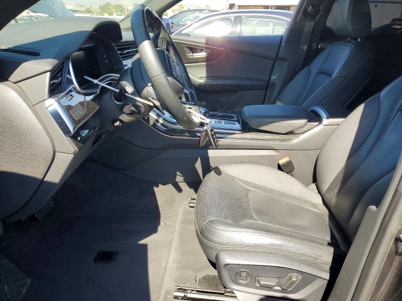 48613116 :رقم المزاد ، WA1EVAF1XMD032847 vin ، 2021 Audi Q8 مزاد بيع