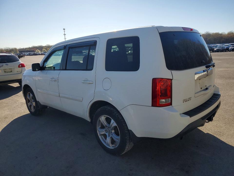 Продаж на аукціоні авто 2015 Honda Pilot, vin: 5FNYF4H54FB015300, номер лоту: 48601816