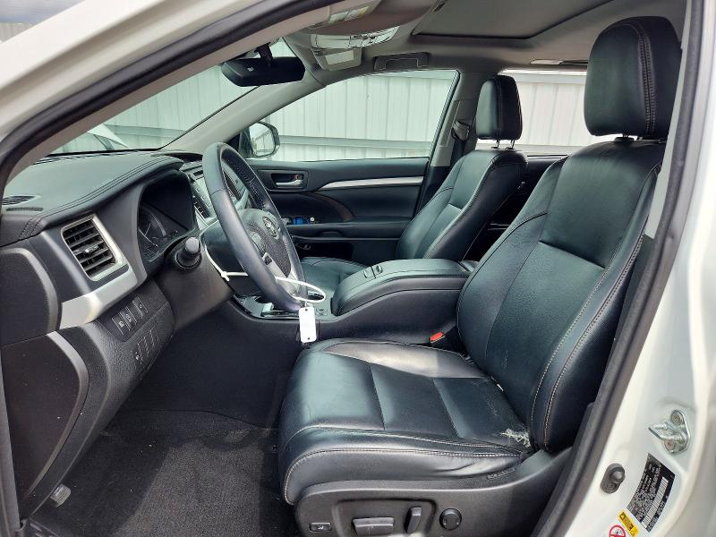 2018 Toyota Highlander მანქანა იყიდება აუქციონზე, vin: 5TDJZRFHXJS816028, აუქციონის ნომერი: 49889856