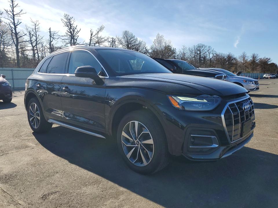 Продажа на аукционе авто 2021 Audi Q5, vin: WA1BAAFY1M2040469, номер лота: 51403176