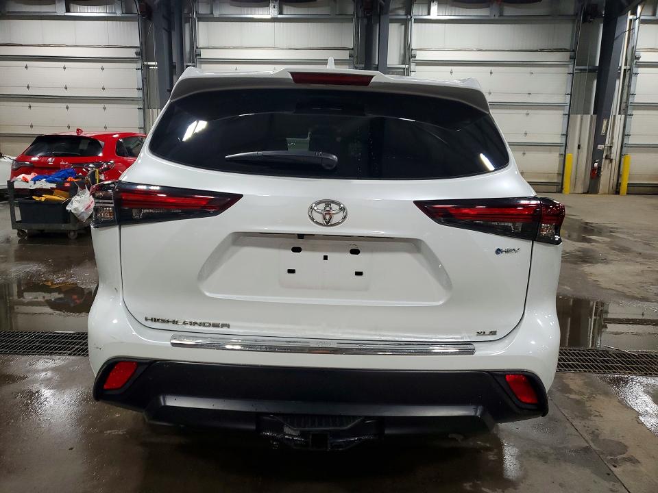 Продаж на аукціоні авто 2025 Toyota Highlander Hybrid, vin: 5TDKBRCH0SS646602, номер лоту: 49608626