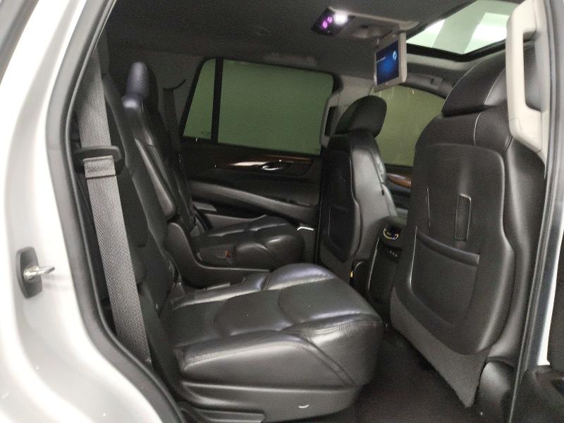 2019 Cadillac Escalade მანქანა იყიდება აუქციონზე, vin: 1GYS4CKJ9KR348036, აუქციონის ნომერი: 48528516