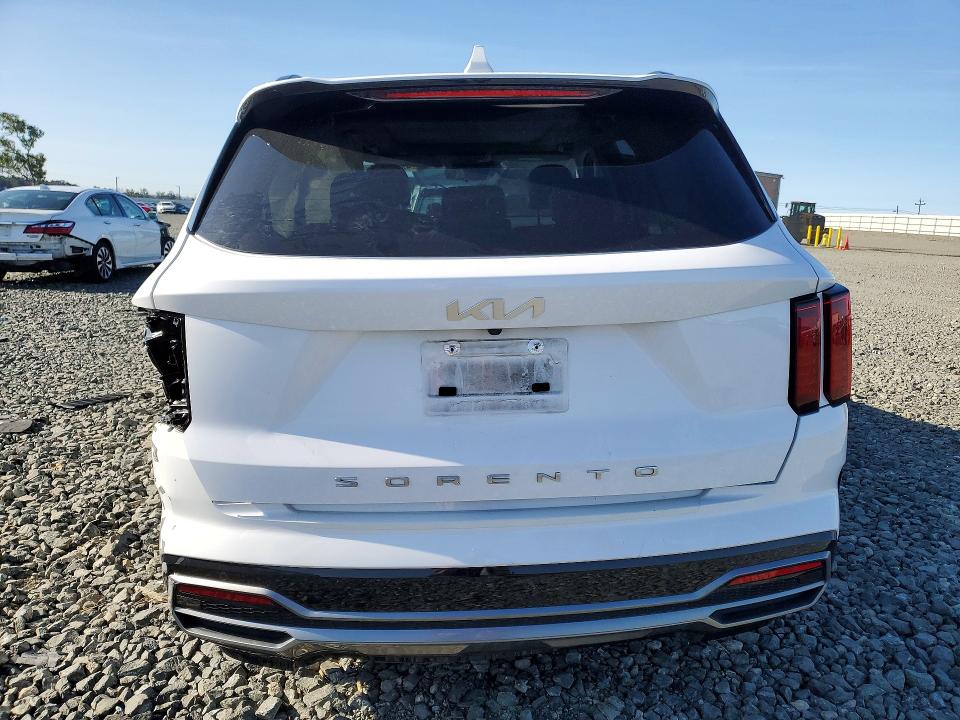 Продажа на аукционе авто 2022 Kia Sorento, vin: 5XYRL4LC2NG105183, номер лота: 49684686