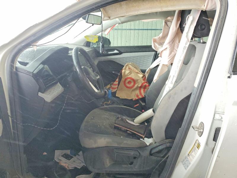 Продаж на аукціоні авто 2022 Volkswagen Taos, vin: 3VVDX7B27NM005206, номер лоту: 49819326