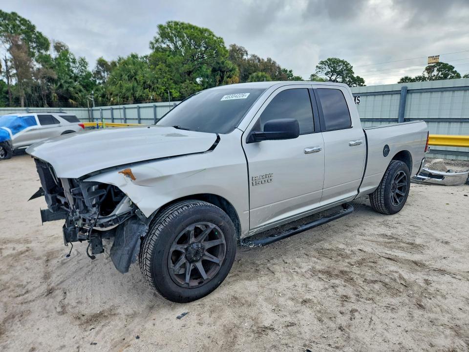 Продаж на аукціоні авто 2017 Ram 1500, vin: 1C6RR6GG8HS582150, номер лоту: 48304226