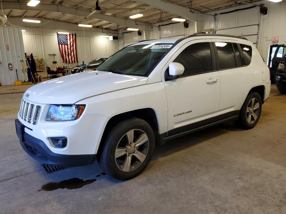 51304306 :رقم المزاد ، 1C4NJDEB3HD193012 vin ، 2017 Jeep Compass مزاد بيع