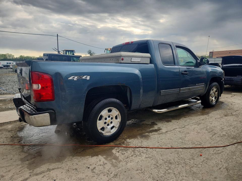 49939066 :رقم المزاد ، 1GCSKSE3XAZ259450 vin ، 2010 Chevrolet Silverado مزاد بيع