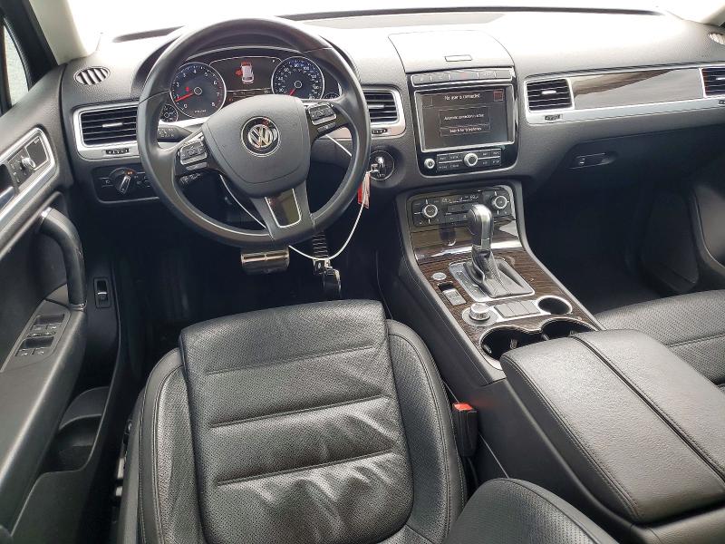 Aukcja sprzedaży 2017 Volkswagen Touareg, vin: WVGGF7BPXHD006758, numer aukcji: 50925536