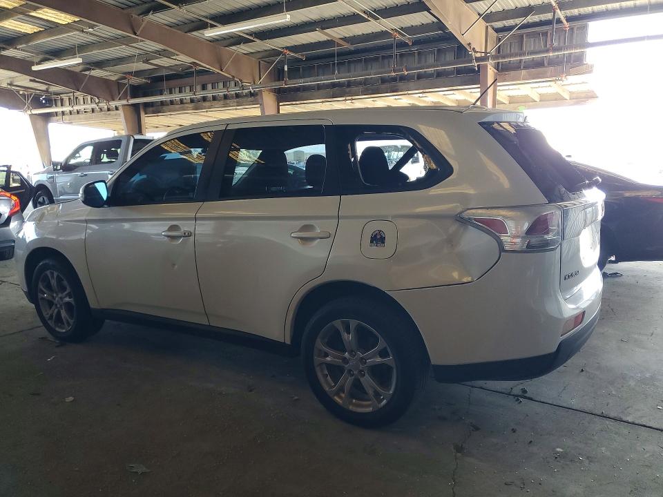 Продажа на аукционе авто 2014 Mitsubishi Outlander, vin: JA4AZ3A35EZ007446, номер лота: 51311146