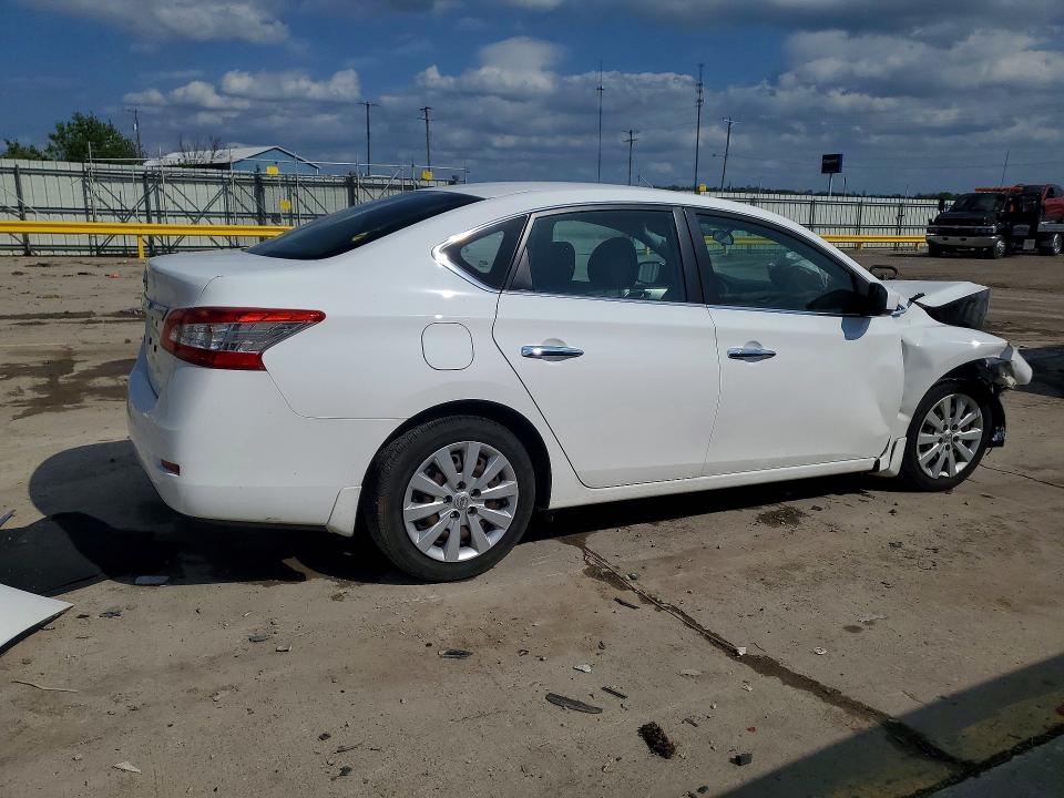 49720546 :رقم المزاد ، 3N1AB7AP6FY377372 vin ، 2015 Nissan Sentra مزاد بيع