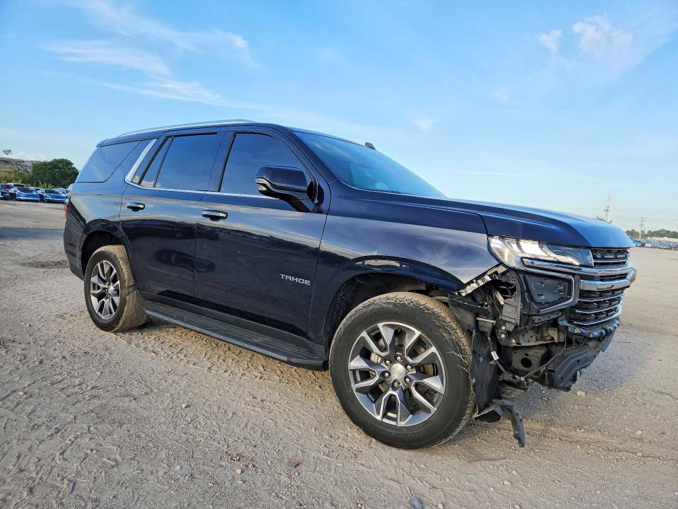 Продаж на аукціоні авто 2022 Chevrolet Tahoe, vin: 1GNSCNKDXNR326329, номер лоту: 48201736